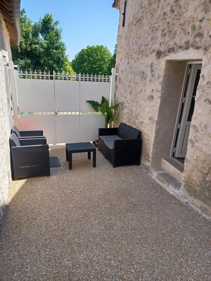 La P'Tite Maison Coulanges Екстериор снимка